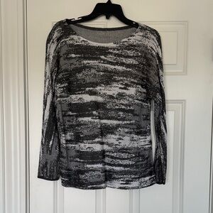 Chico's Monochrome Abstract Long Sleeve Top